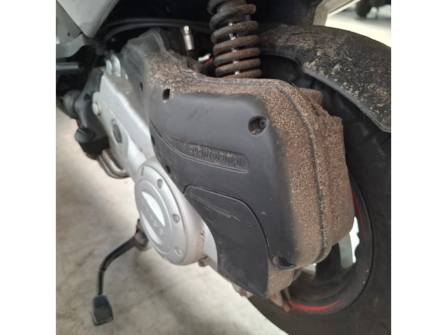 Snorscooter, piaggio, zip, 2024 - afbeelding 15 van  30