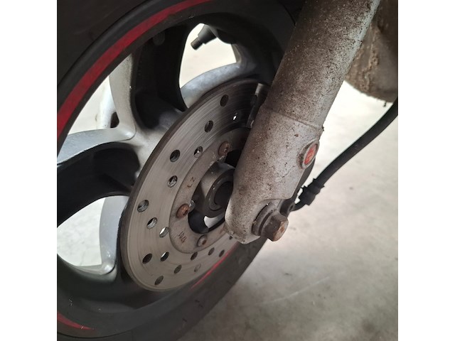 Snorscooter, piaggio, zip, 2024 - afbeelding 21 van  30