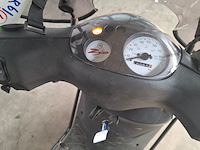 Snorscooter, piaggio, zip, 2024 - afbeelding 30 van  30