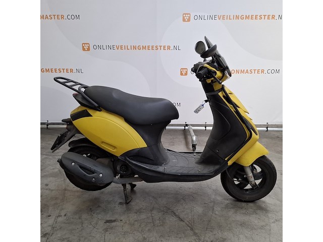 Snorscooter, piaggio - afbeelding 1 van  27
