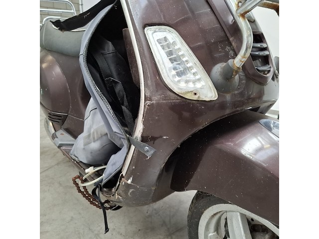 Snorscooter, vespa, c38, 2012 - afbeelding 31 van  35