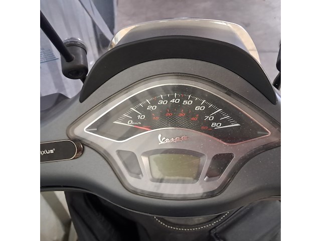 Snorscooter, vespa piaggio, sprint, 2021 - afbeelding 46 van  47