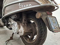 Snorscooter, vespa, primavera , 2017 - afbeelding 10 van  32
