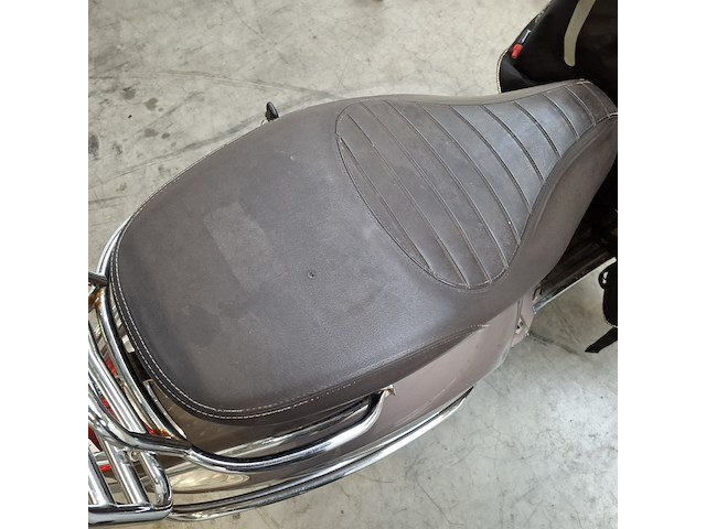 Snorscooter, vespa, primavera , 2017 - afbeelding 19 van  32