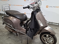 Snorscooter, vespa, primavera , 2017 - afbeelding 12 van  32