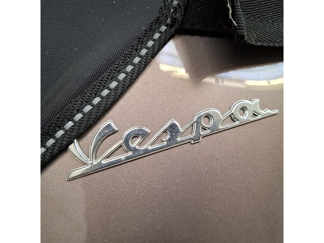 Snorscooter, vespa, primavera , 2017 - afbeelding 26 van  32