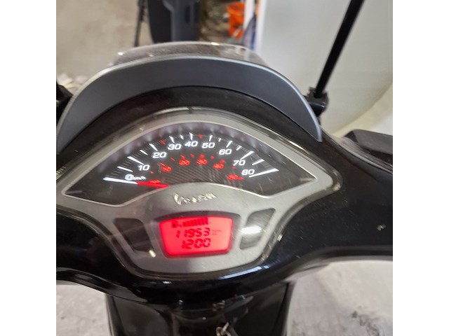 Snorscooter, vespa, sprint, 2015 - afbeelding 3 van  21