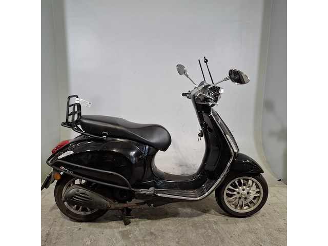 Snorscooter, vespa, sprint, 2015 - afbeelding 1 van  21