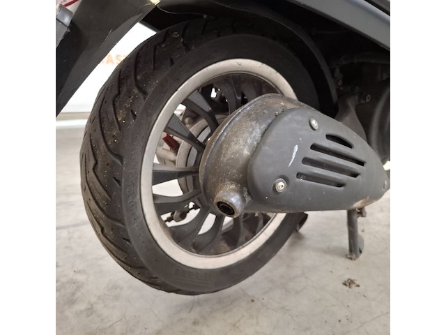 Snorscooter, vespa, sprint, 2016 - afbeelding 11 van  29