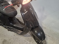 Snorscooter, vespa, sprint, 2018 - afbeelding 3 van  13