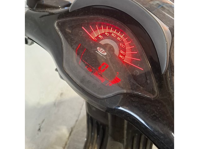 Snorscooter, vespa, sprint, 2018 - afbeelding 10 van  13
