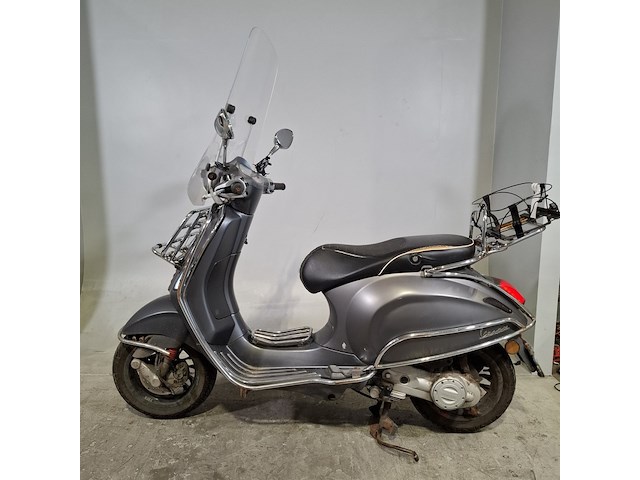 Snorscooter, vespa, sprint, 2018 - afbeelding 12 van  22