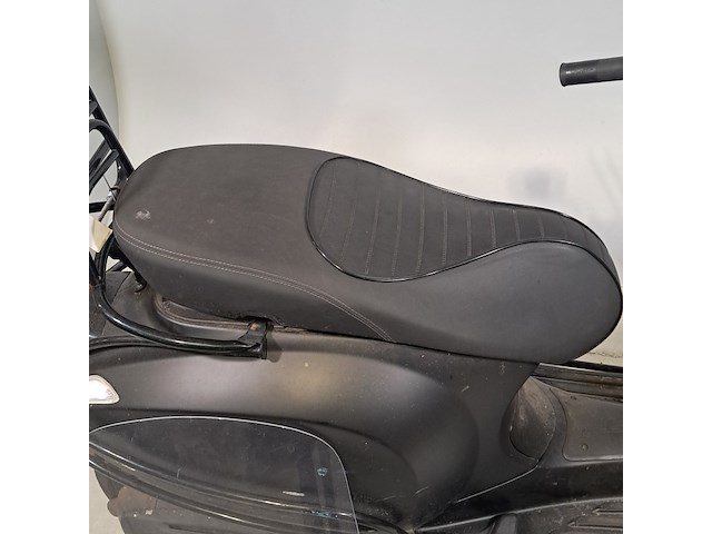 Snorscooter, vespa, sprint, 2019 - afbeelding 13 van  18