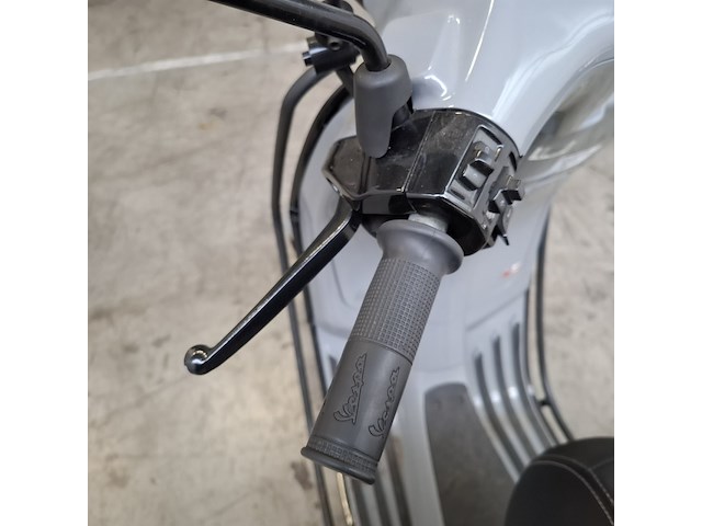 Snorscooter, vespa, sprint, 2019 - afbeelding 16 van  27