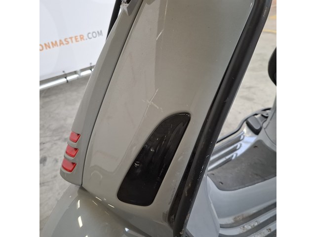 Snorscooter, vespa, sprint, 2019 - afbeelding 18 van  27