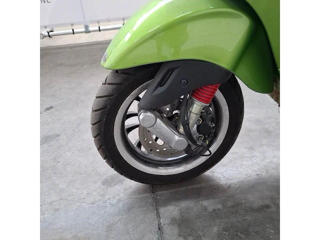 Snorscooter, vespa, sprint, 2019 - afbeelding 7 van  18
