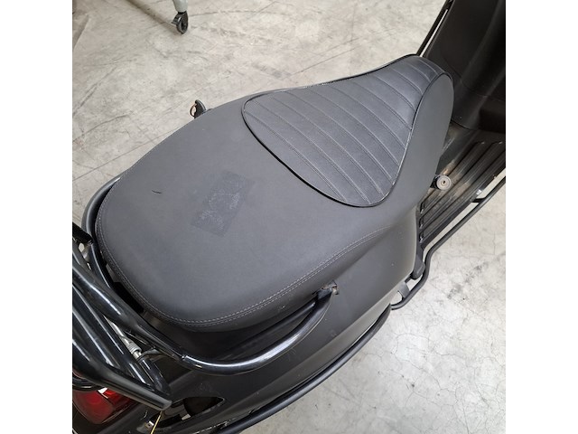 Snorscooter, vespa, sprint, 2020 - afbeelding 2 van  28