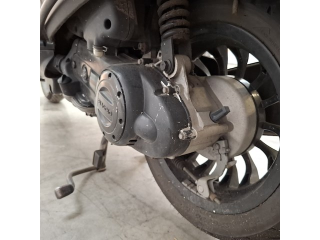 Snorscooter, vespa, sprint, 2020 - afbeelding 13 van  28