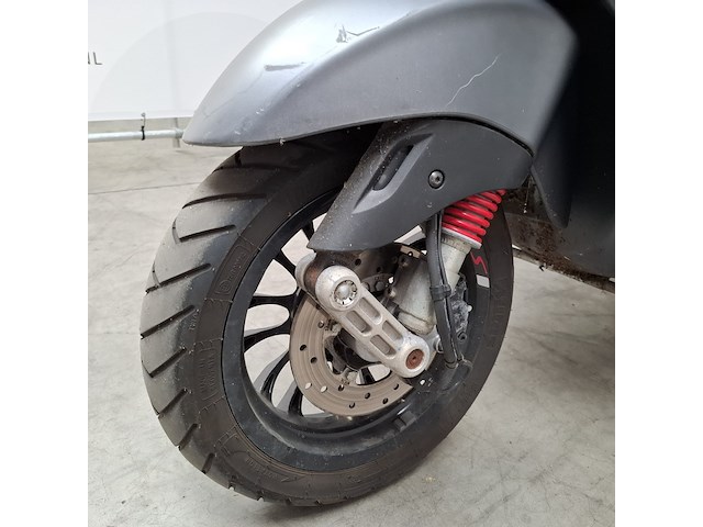 Snorscooter, vespa, sprint, 2020 - afbeelding 20 van  28