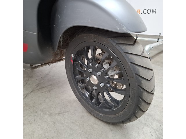 Snorscooter, vespa, sprint, 2020 - afbeelding 24 van  28