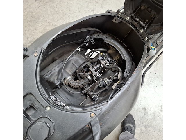 Snorscooter, vespa, sprint, 2020 - afbeelding 5 van  28