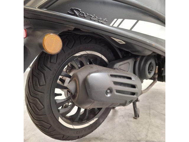 Snorscooter, vespa, sprint, 2020 - afbeelding 9 van  28