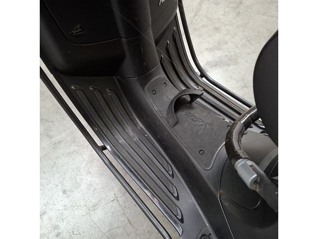 Snorscooter, vespa, sprint, 2020 - afbeelding 14 van  28