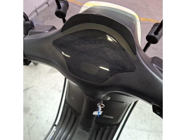 Snorscooter, vespa, sprint, 2020 - afbeelding 25 van  28