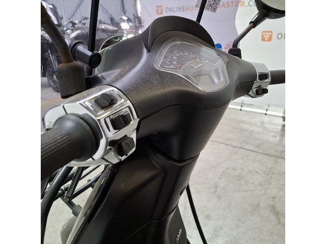 Snorscooter, vespa , sprint, 2020 - afbeelding 17 van  29