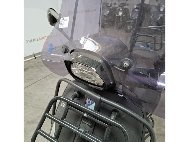 Snorscooter, vespa , sprint, 2020 - afbeelding 18 van  29