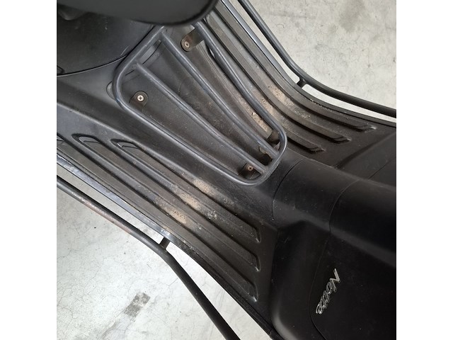 Snorscooter, vespa , sprint, 2020 - afbeelding 29 van  29