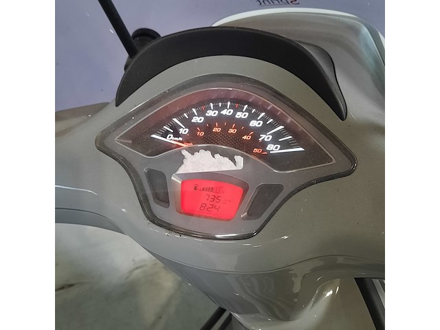 Snorscooter, vespa, sprint, 2020 - afbeelding 3 van  21