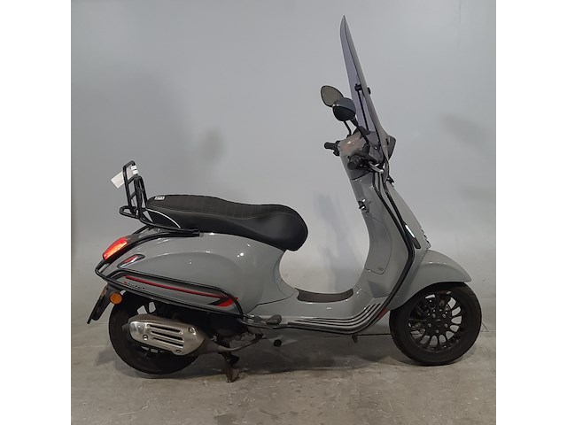 Snorscooter, vespa, sprint, 2020 - afbeelding 1 van  21