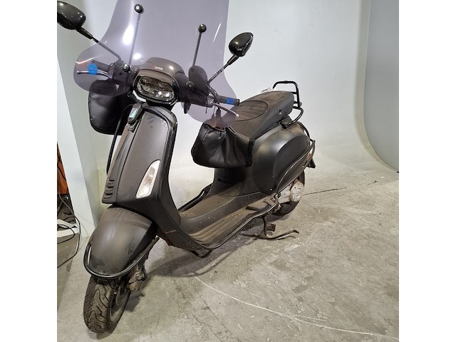 Snorscooter, vespa, sprint, 2020 - afbeelding 11 van  15