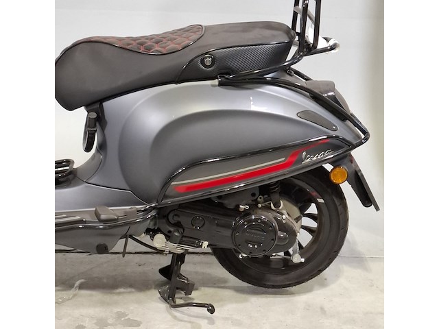 Snorscooter, vespa, sprint, 2021 - afbeelding 6 van  16