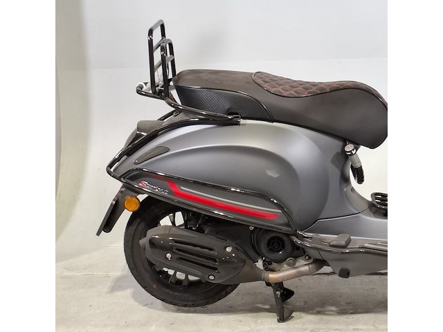 Snorscooter, vespa, sprint, 2021 - afbeelding 9 van  16