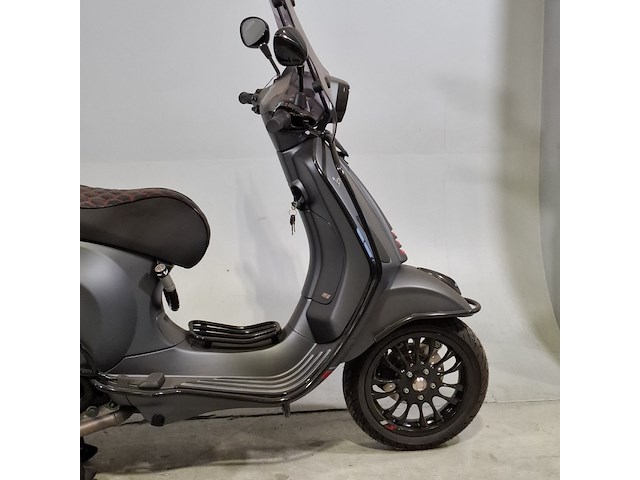 Snorscooter, vespa, sprint, 2021 - afbeelding 10 van  16