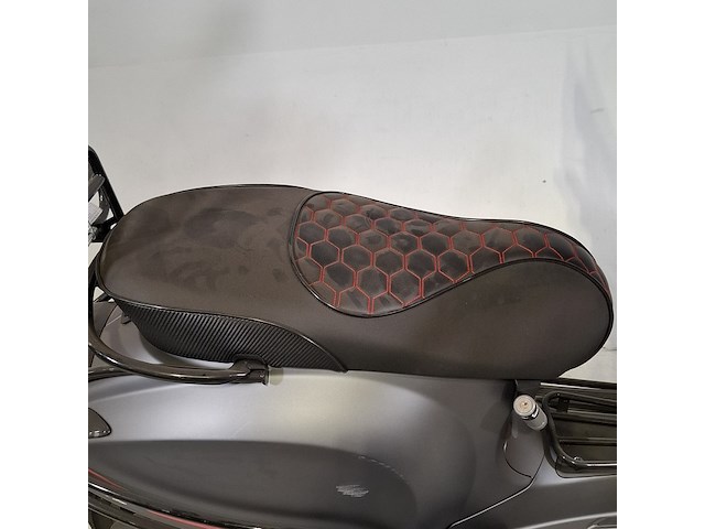 Snorscooter, vespa, sprint, 2021 - afbeelding 11 van  16