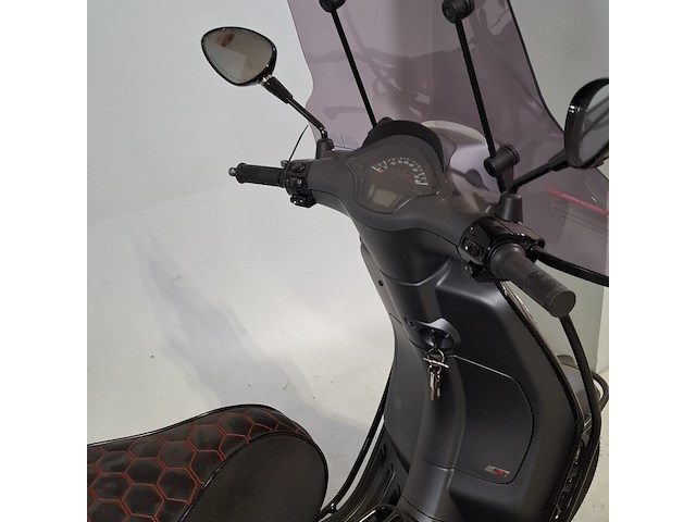 Snorscooter, vespa, sprint, 2021 - afbeelding 12 van  16