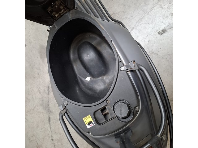 Snorscooter, vespa, sprint 4t, 2015 - afbeelding 5 van  29