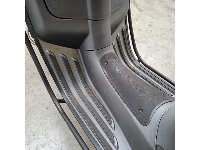 Snorscooter, vespa, sprint 4t, 2015 - afbeelding 17 van  29