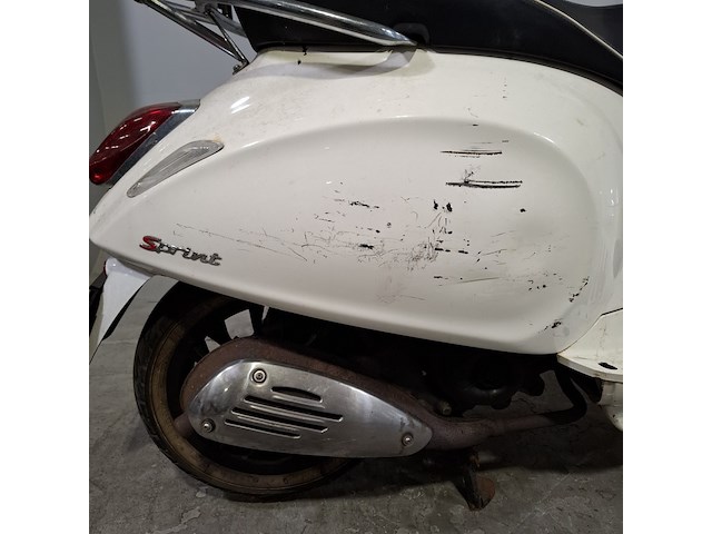 Snorscooter, vespa, sprint 4t, 2015 - afbeelding 6 van  23