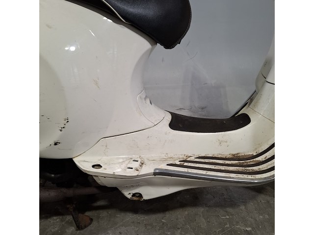 Snorscooter, vespa, sprint 4t, 2015 - afbeelding 7 van  23