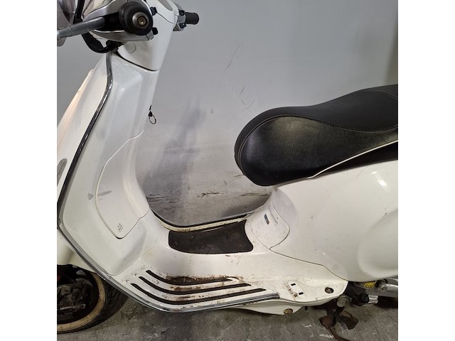 Snorscooter, vespa, sprint 4t, 2015 - afbeelding 20 van  23