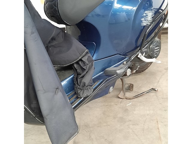 Snorscooter, vespa, sprint 4t, 2015 - afbeelding 15 van  28