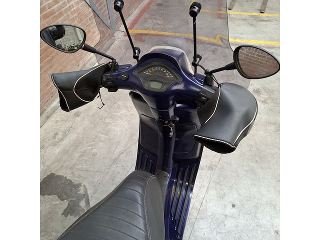 Snorscooter, vespa, sprint 4t, 2016 - afbeelding 3 van  31