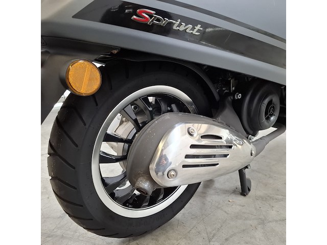 Snorscooter, vespa, sprint 4t, 2016 - afbeelding 13 van  28