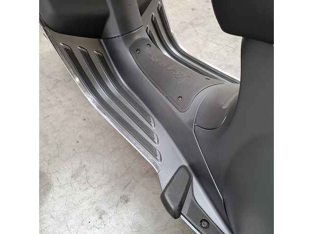 Snorscooter, vespa, sprint 4t, 2016 - afbeelding 16 van  28