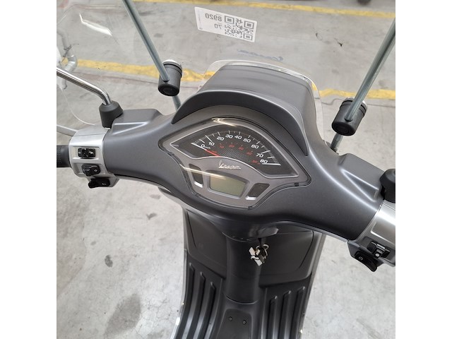 Snorscooter, vespa, sprint 4t, 2016 - afbeelding 25 van  28