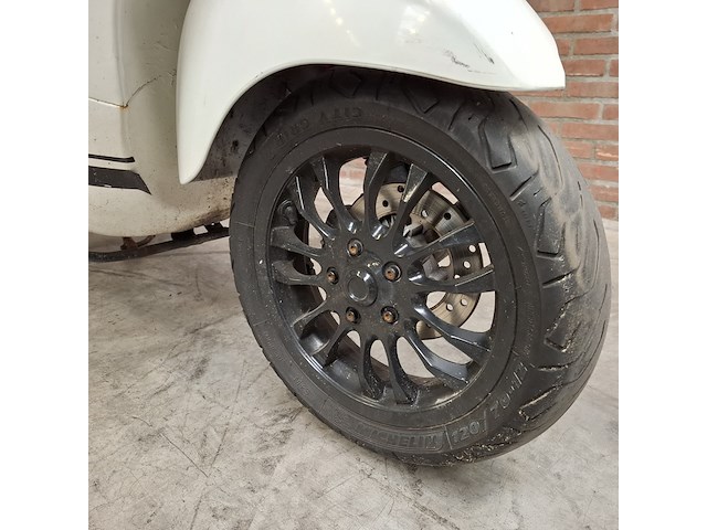 Snorscooter, vespa, sprint 4t, 2017 - afbeelding 8 van  33